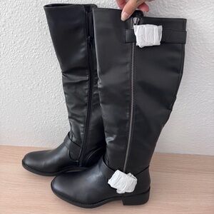 Black Knee-High Women's Boots